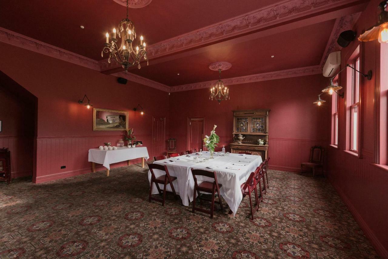 The Royal Hotel Featherston - Boutique Hotel מראה חיצוני תמונה